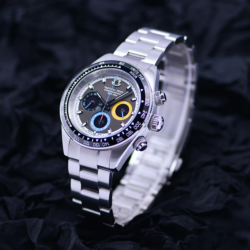 전술 개구리 남자 시계 스테인레스 스틸 크로노 그래프  - Solar Powered Watch 리뷰 및 가격